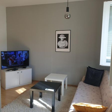 Apartman19 Foca Bagian luar foto