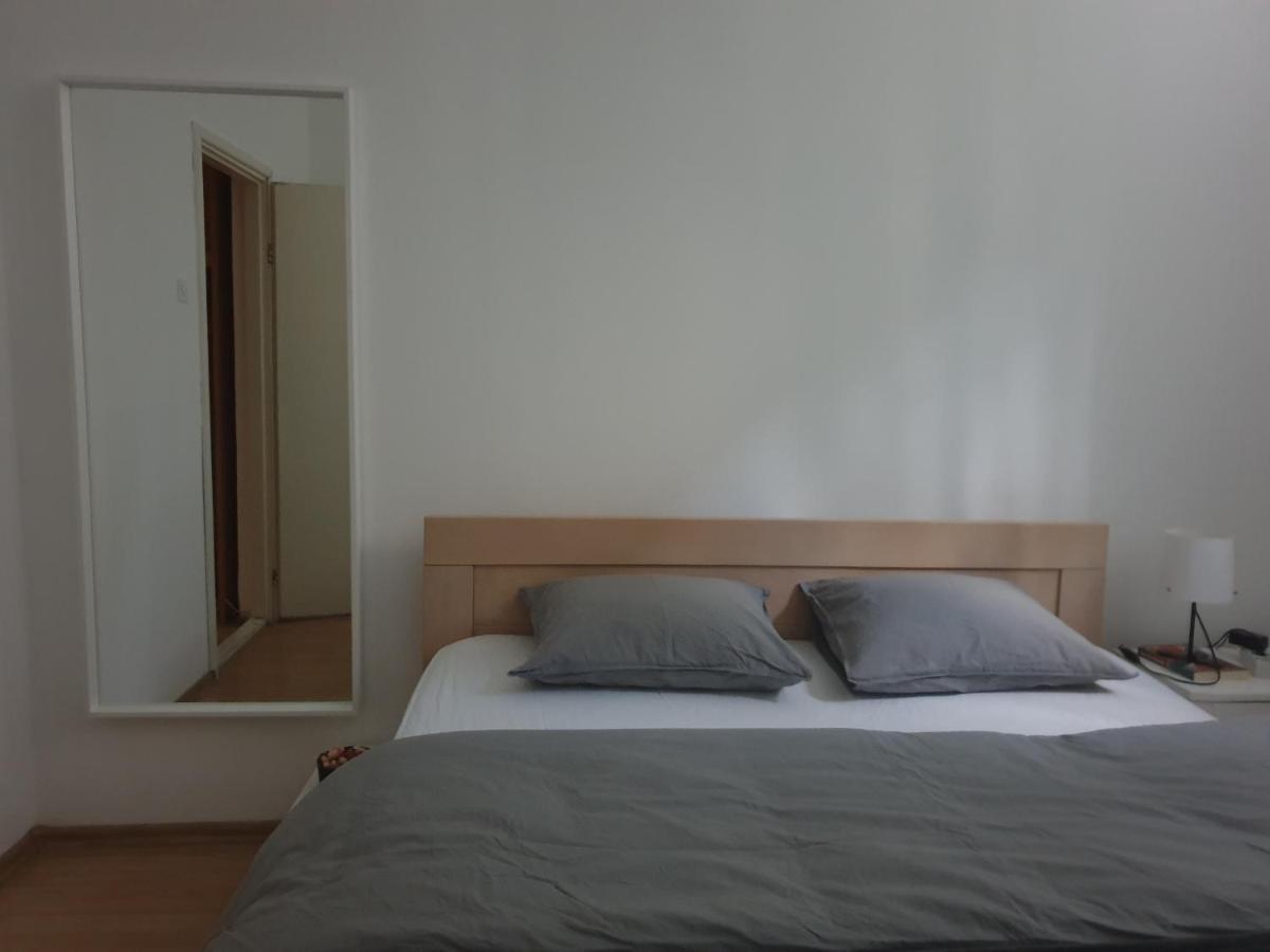 Apartman19 Foca Bagian luar foto
